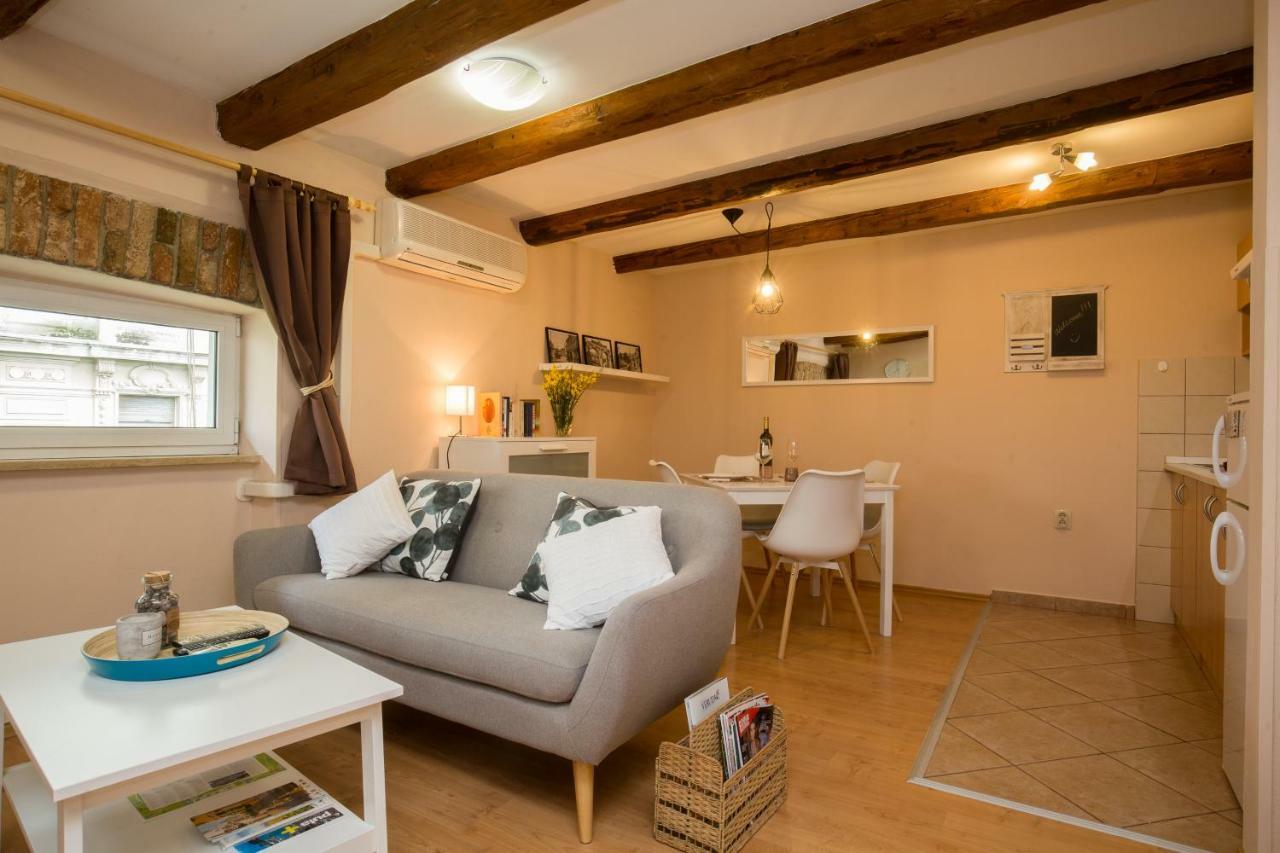 PUY Studio Apartments Malu מראה חיצוני תמונה
